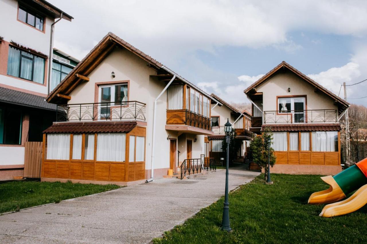 Hotel,Villas & Events Bran برانْ المظهر الخارجي الصورة